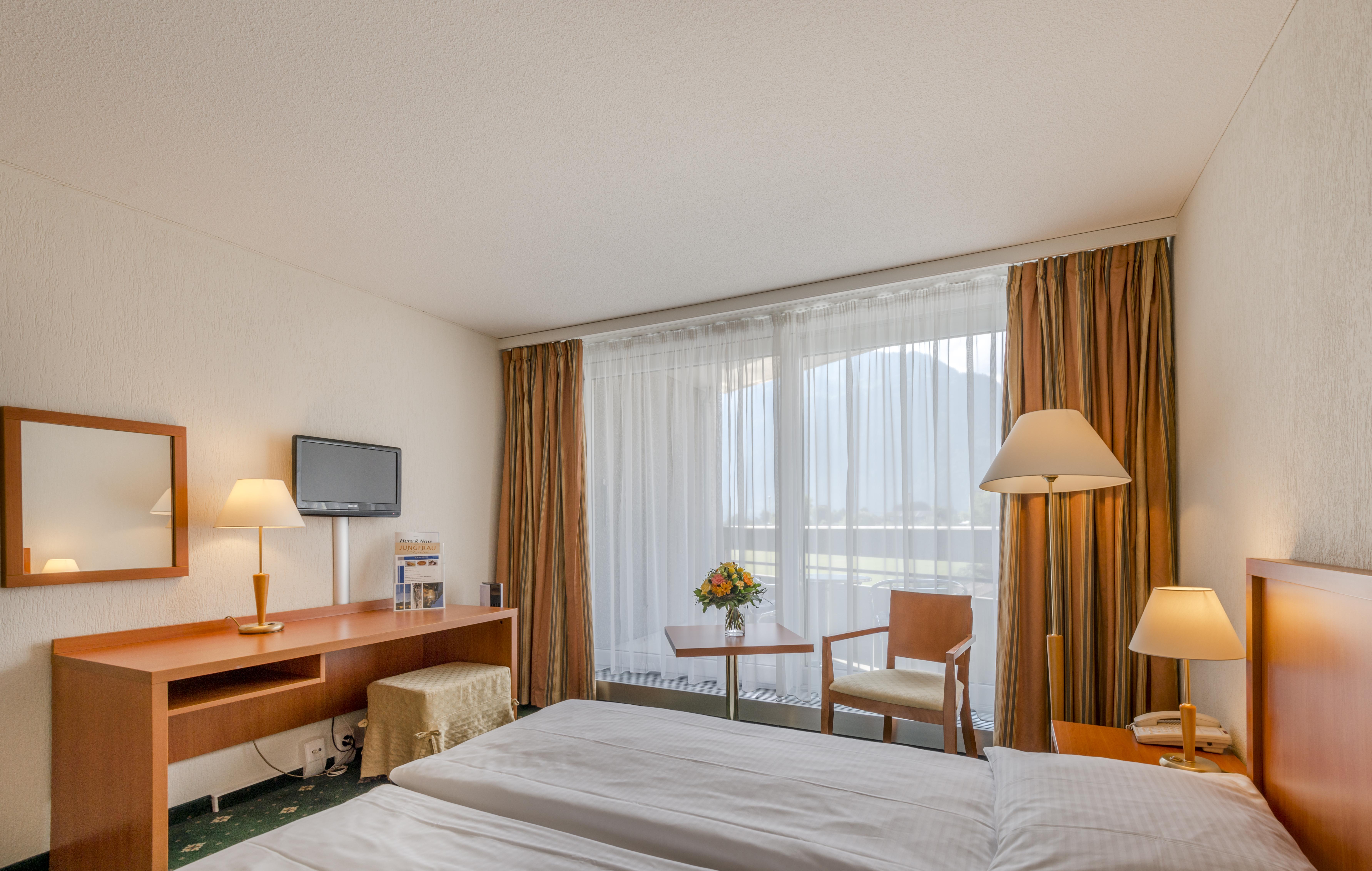 メトロポール スイス クオリティ ホテル インターラーケン エクステリア 写真